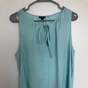 Sleeveless top